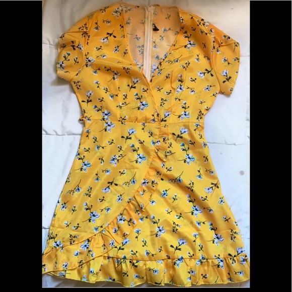 SHEIN Dresses & Skirts - Shein Yellow Dress